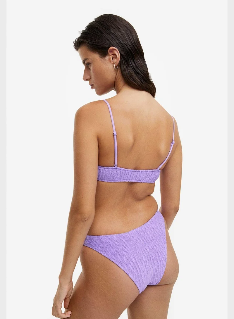 اتش اند ام حمالة صدر بيكيني محبوكة بتفاصيل دانتيل